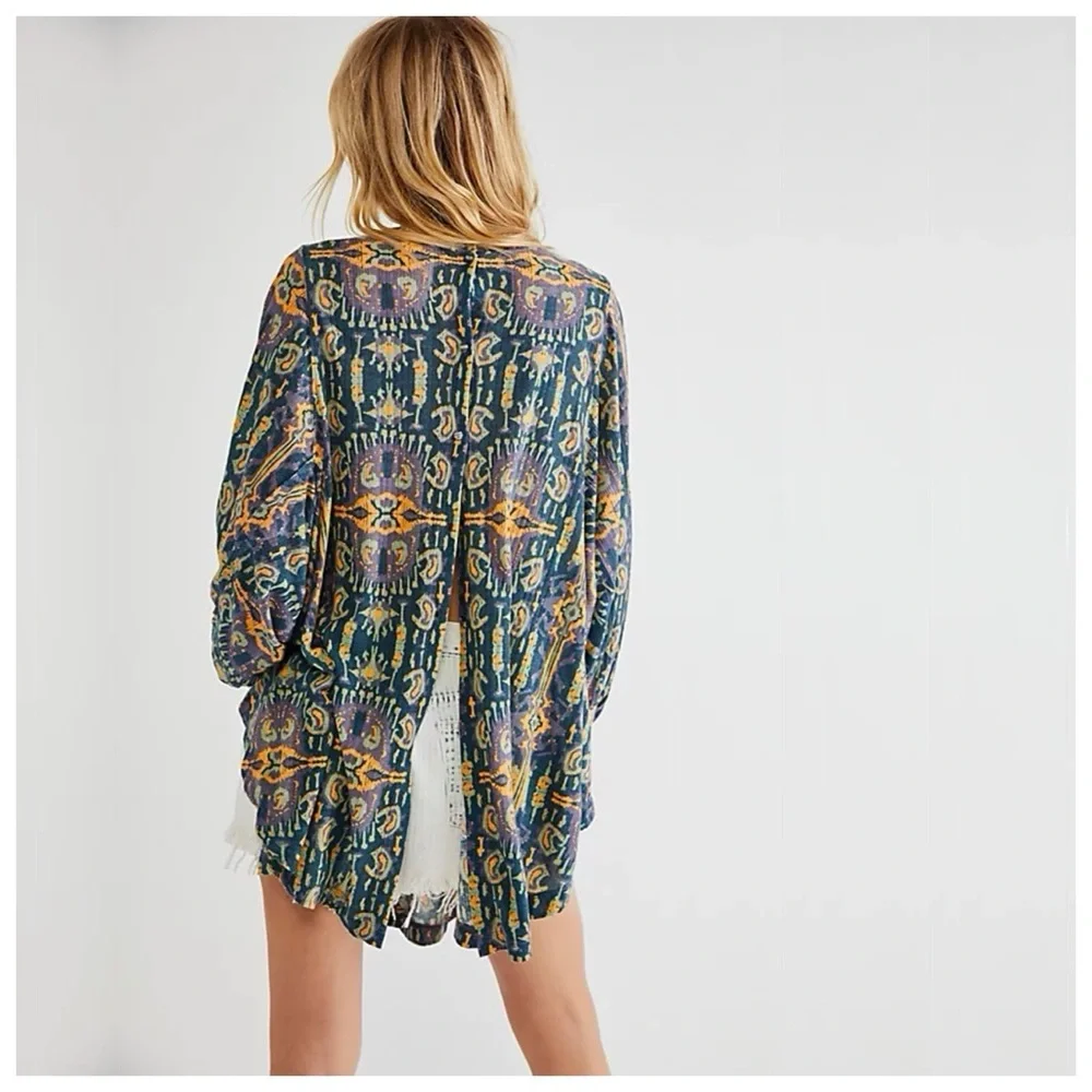 Free People This Is It Tunic Top Sun Faded Print Billowy Dolman Kimono Sleeves